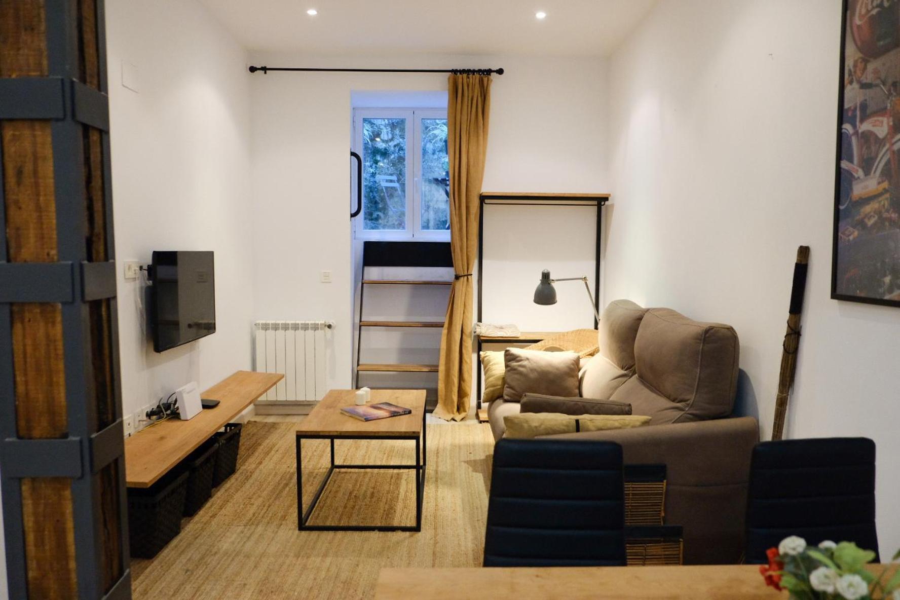 Grosso I Local Rentss Apartment San Sebastian